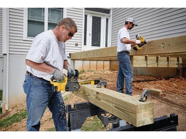 2021 DeWalt Chainsaws DCCS620B at McKinney Outdoor Superstore