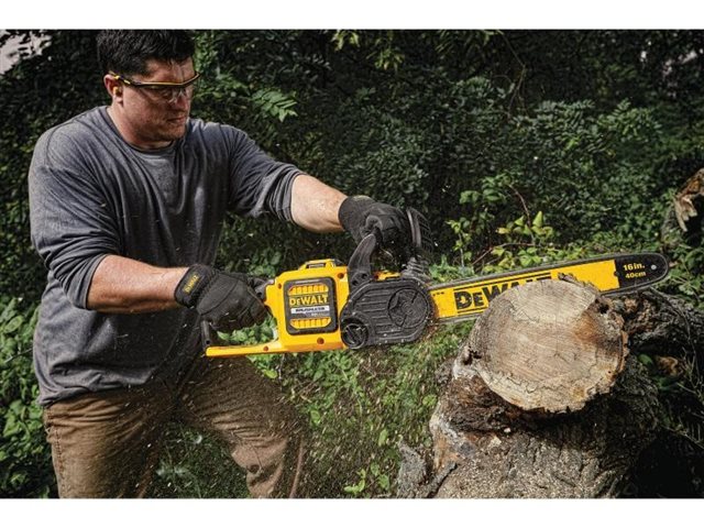 2021 DeWalt Chainsaws DCCS670B at McKinney Outdoor Superstore