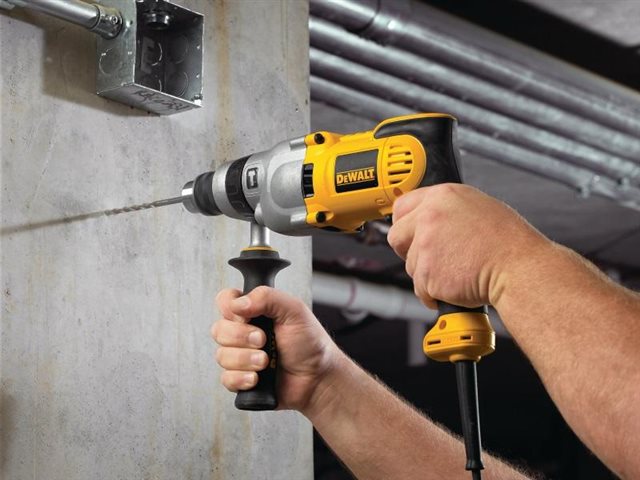 2021 DeWalt Drills DWD520 at McKinney Outdoor Superstore