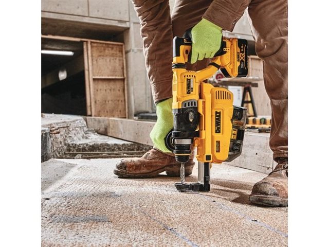 2021 DeWalt Dust Management DWH205DH at McKinney Outdoor Superstore