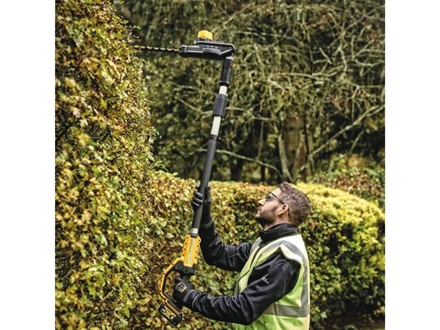 2021 DeWalt Hedge Trimmers DCPH820M1 at McKinney Outdoor Superstore