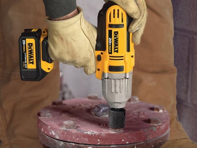 2021 DeWalt Impact Drivers & Wrenches DCF889HL2 at McKinney Outdoor Superstore