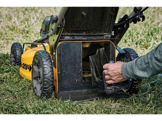 2021 DeWalt Lawn Mowers DCMW220P2 at McKinney Outdoor Superstore