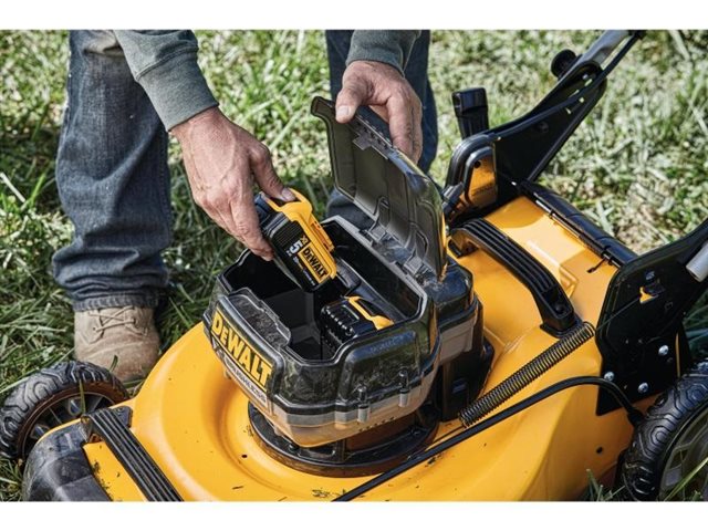 2021 DeWalt Lawn Mowers DCMW220P2 at McKinney Outdoor Superstore