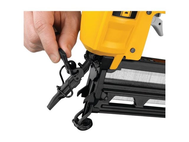 2021 DeWalt Nailers & Staplers D51257K at McKinney Outdoor Superstore