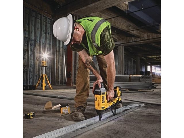 2021 DeWalt Nailers & Staplers DCN891B at McKinney Outdoor Superstore