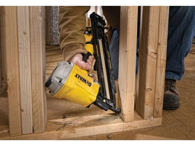 2021 DeWalt Nailers & Staplers DW325PT at McKinney Outdoor Superstore