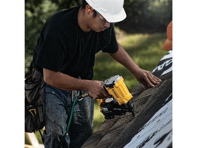 2021 DeWalt Nailers & Staplers DW45RN at McKinney Outdoor Superstore