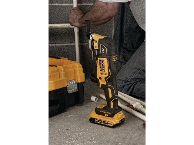 2021 DeWalt Oscillating Multi-Tools DCS355B at McKinney Outdoor Superstore