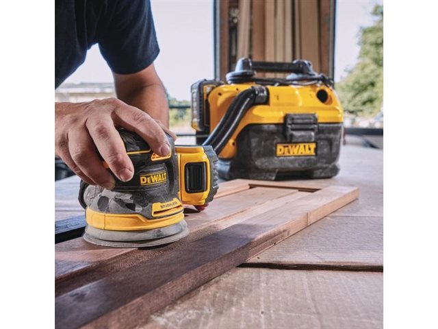 2021 DeWalt Sanders DCW210B at McKinney Outdoor Superstore