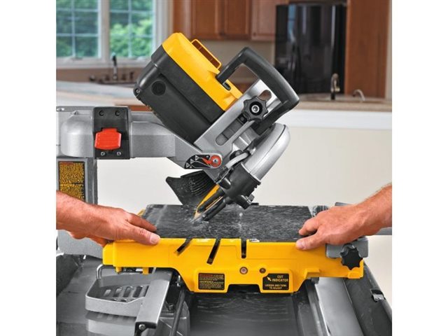 2021 DeWalt Saws D24000 at McKinney Outdoor Superstore