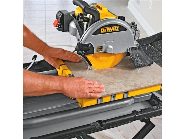 2021 DeWalt Saws D24000 at McKinney Outdoor Superstore