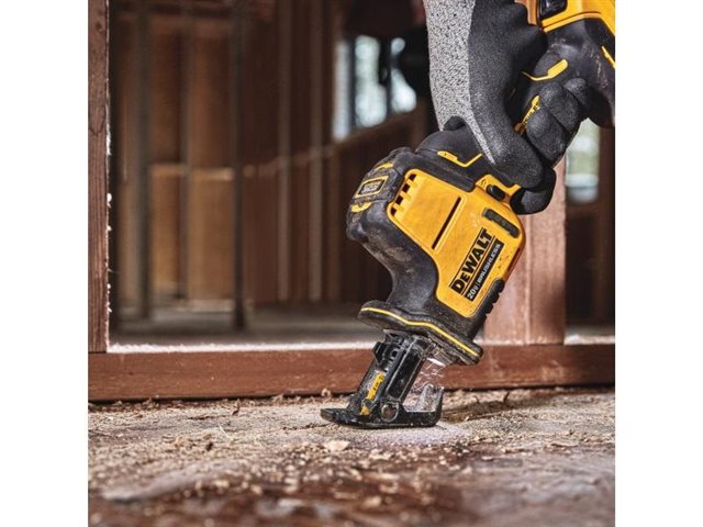 2021 DeWalt Saws DCS369B at McKinney Outdoor Superstore