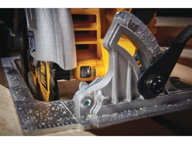 2021 DeWalt Saws DCS573B at McKinney Outdoor Superstore