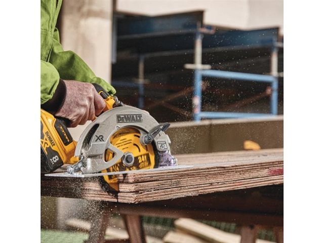 2021 DeWalt Saws DCS574W1 at McKinney Outdoor Superstore