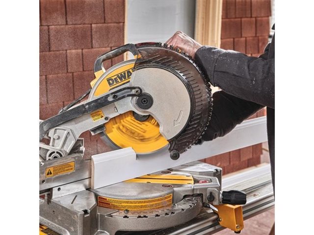 2021 DeWalt Saws DWS713 at McKinney Outdoor Superstore