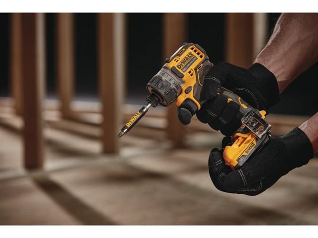 2021 DeWalt Screwdrivers & Screwguns DCF601B at McKinney Outdoor Superstore