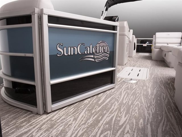 2023 SunCatcher Select 324SS at Sunrise Marine & Motorsports