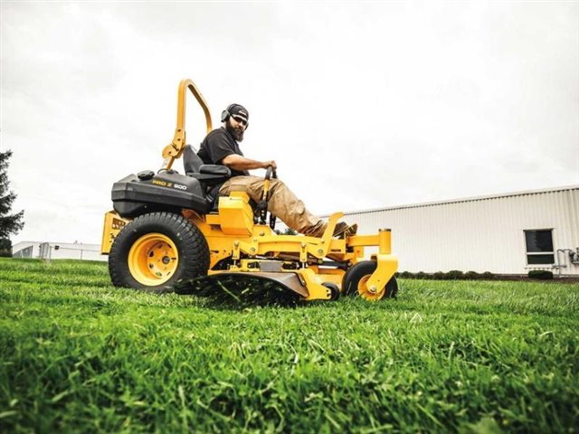 2023 Cub Cadet Commercial Zero Turn Mowers PRO Z 960 L EFI at McKinney Outdoor Superstore