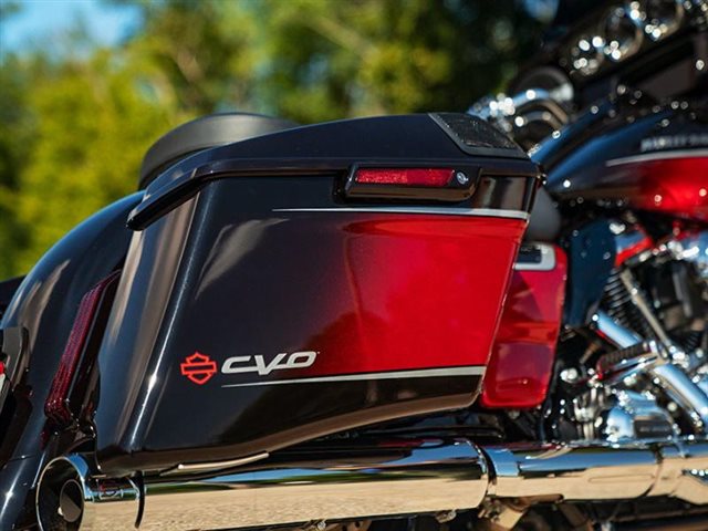 2021 Harley-Davidson CVO' Street Glide® CVO Street Glide® at Quaid Harley-Davidson, Loma Linda, CA 92354