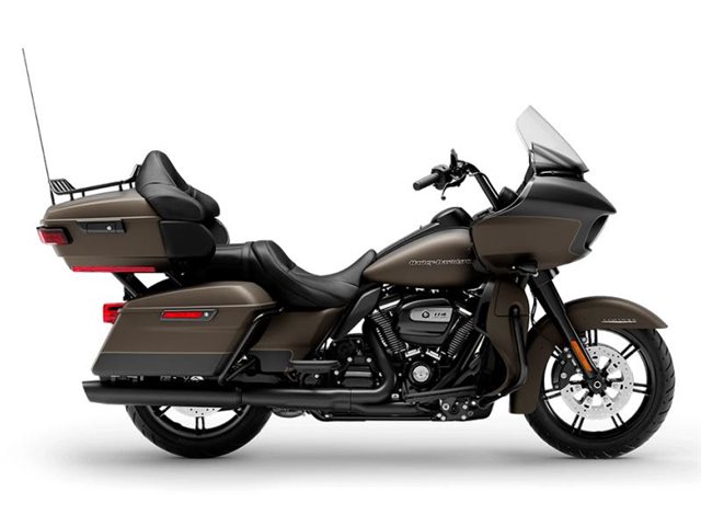 2021 Harley-Davidson Road Glide® Limited at Vandervest Harley-Davidson, Green Bay, WI 54303