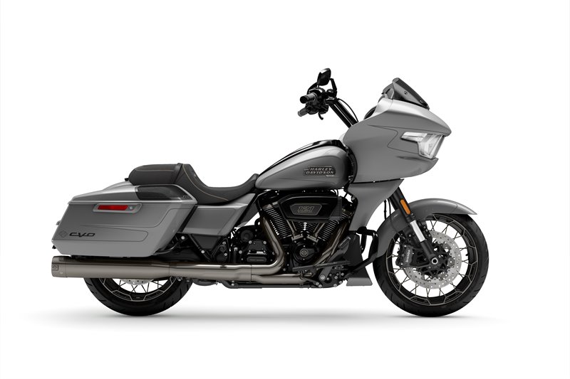 CVO™ Road Glide® at Deluxe Harley Davidson