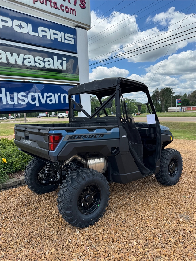 2025 Polaris Ranger XP 1000 Premium at R/T Powersports