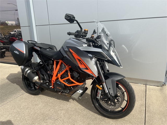 2017 KTM Super Duke 1290 GT at Eurosport Cycle