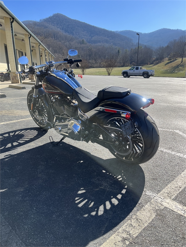 2024 Harley-Davidson Softail Breakout at Harley-Davidson of Asheville