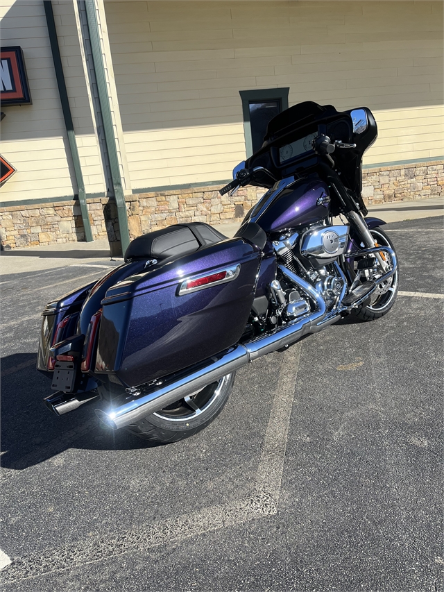 2025 Harley-Davidson Street Glide Base at Harley-Davidson of Asheville