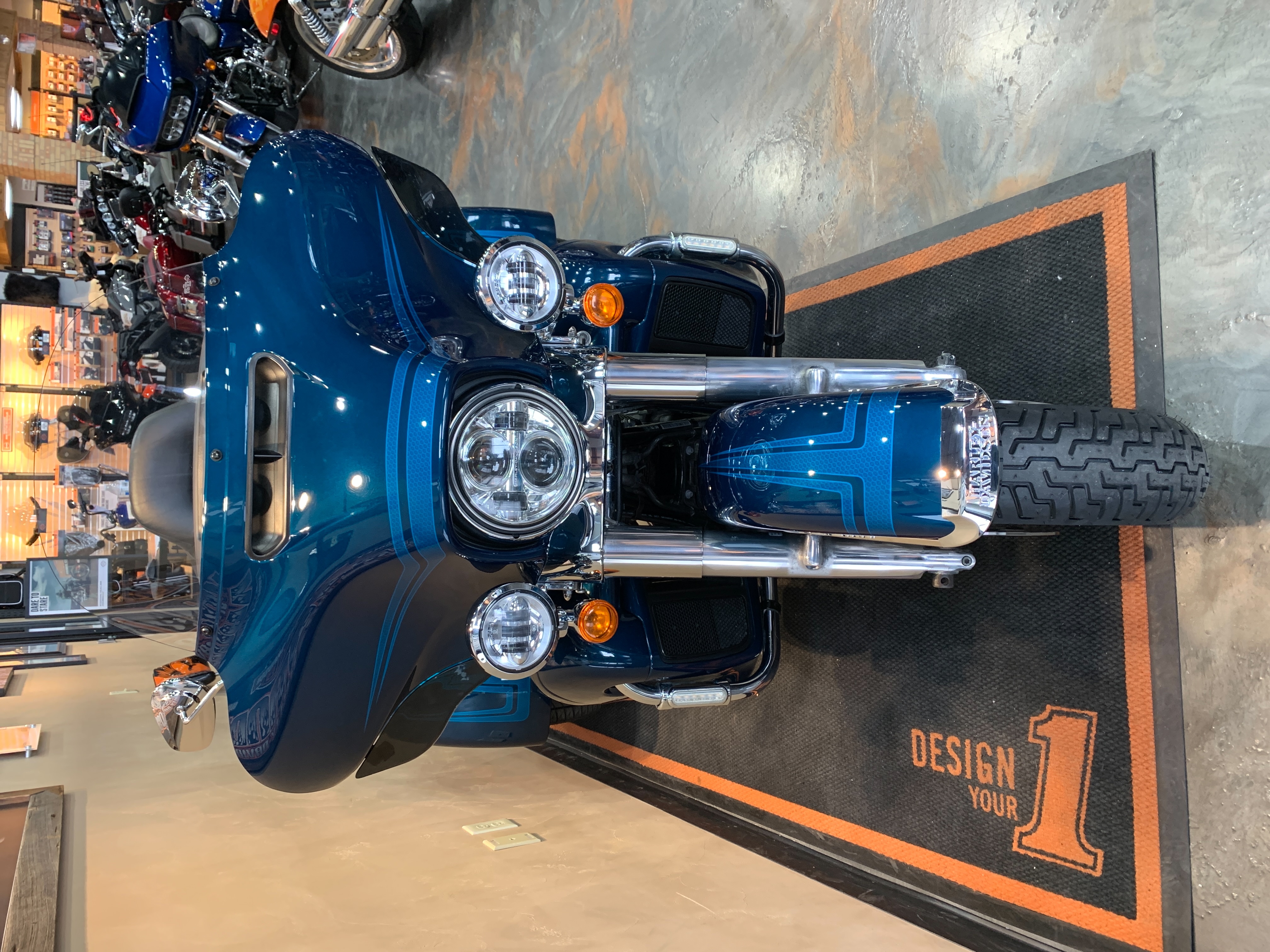 2020 Harley-Davidson Trike Tri Glide Ultra at Vandervest Harley-Davidson, Green Bay, WI 54303