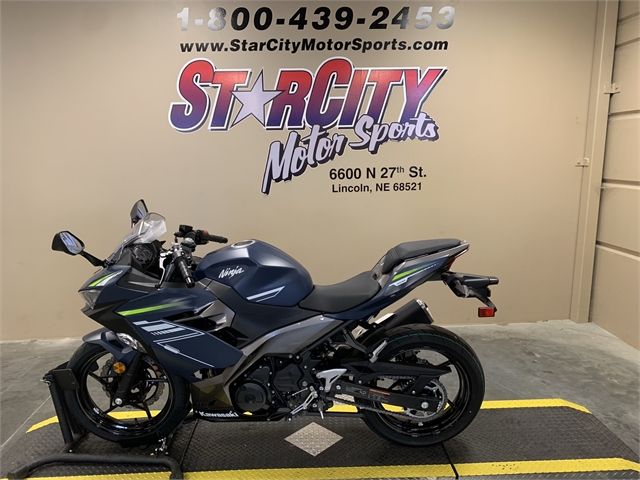 2022 Kawasaki Ninja 400 ABS at Star City Motor Sports