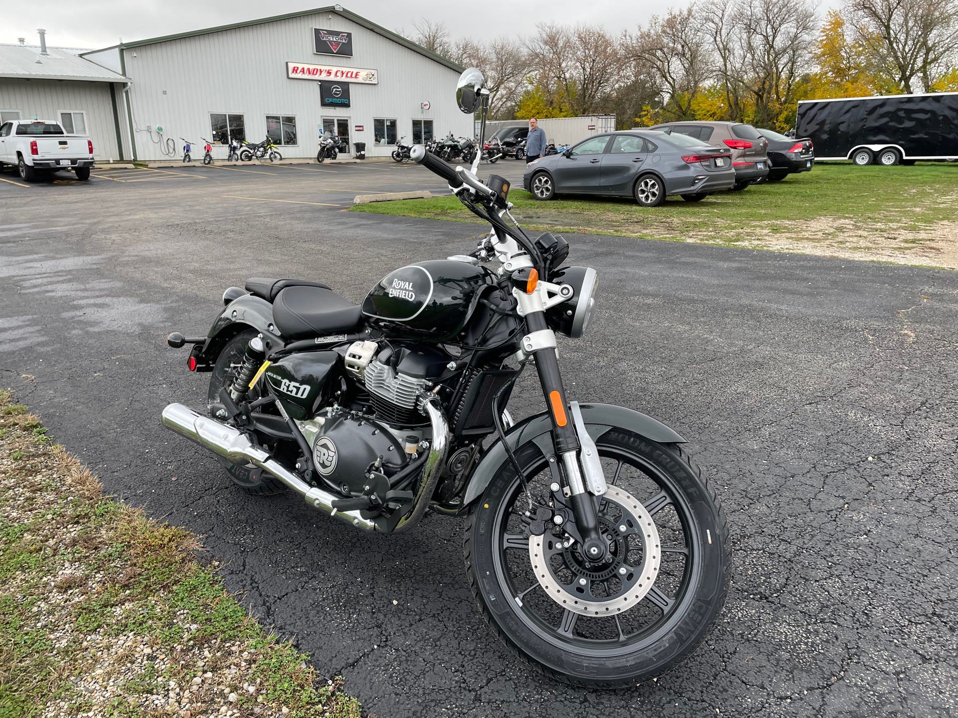 2024 Royal Enfield Super Meteor 650 at Randy's Cycle