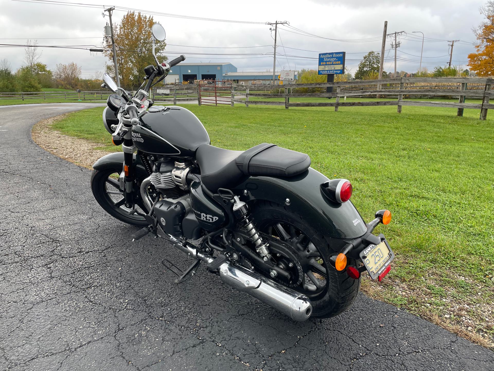 2024 Royal Enfield Super Meteor 650 at Randy's Cycle