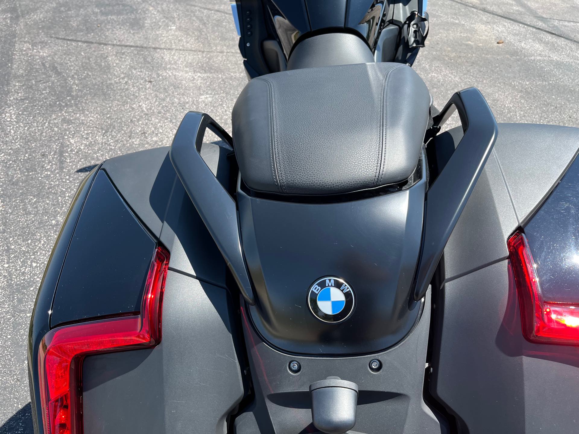 2020 BMW K 1600 B at Mount Rushmore Motorsports