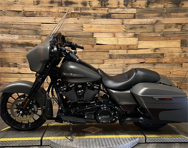 2019 Harley-Davidson Street Glide Special at Lumberjack Harley-Davidson
