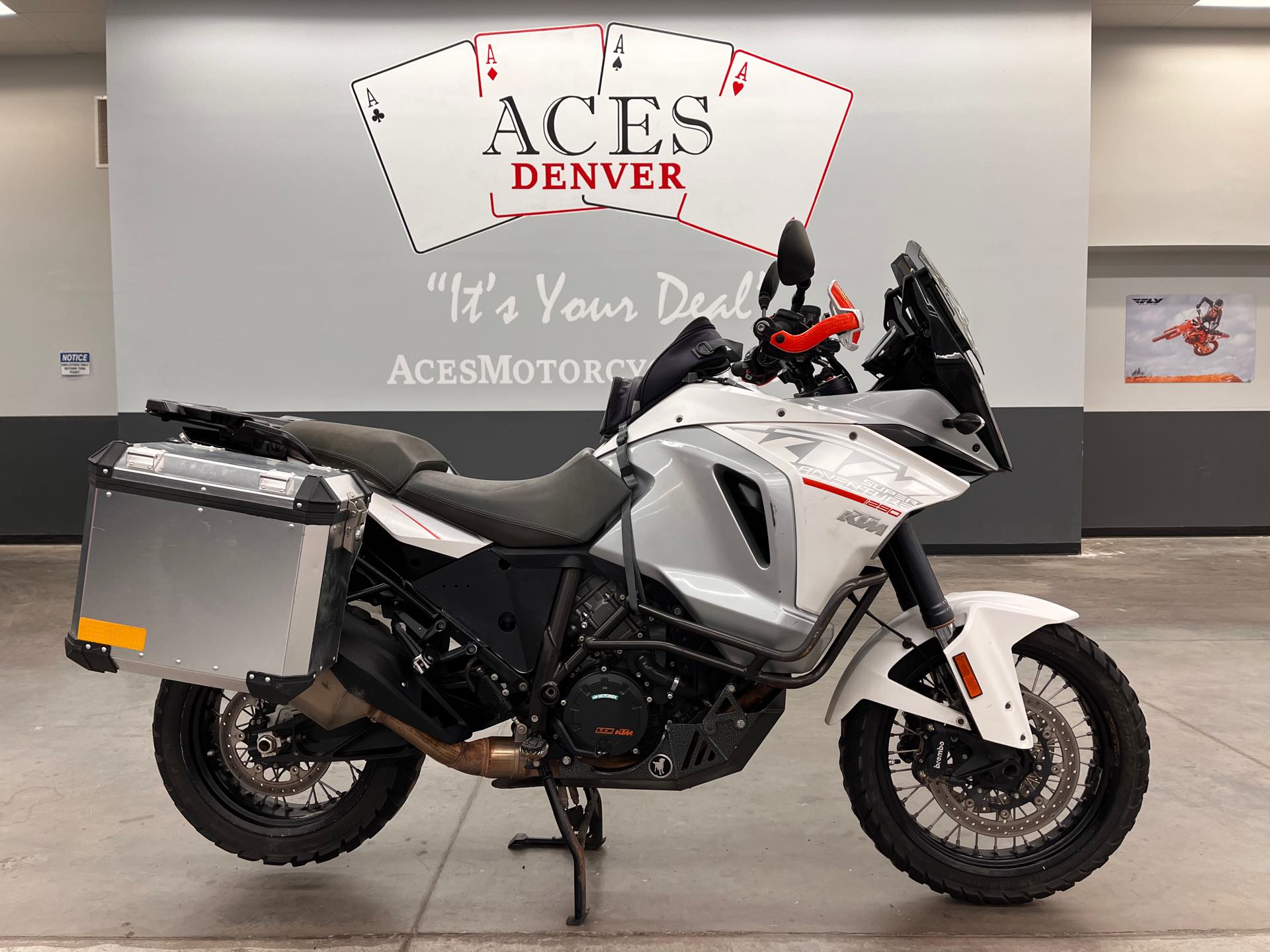 2016 KTM Super Adventure 1290 at Aces Motorcycles - Denver