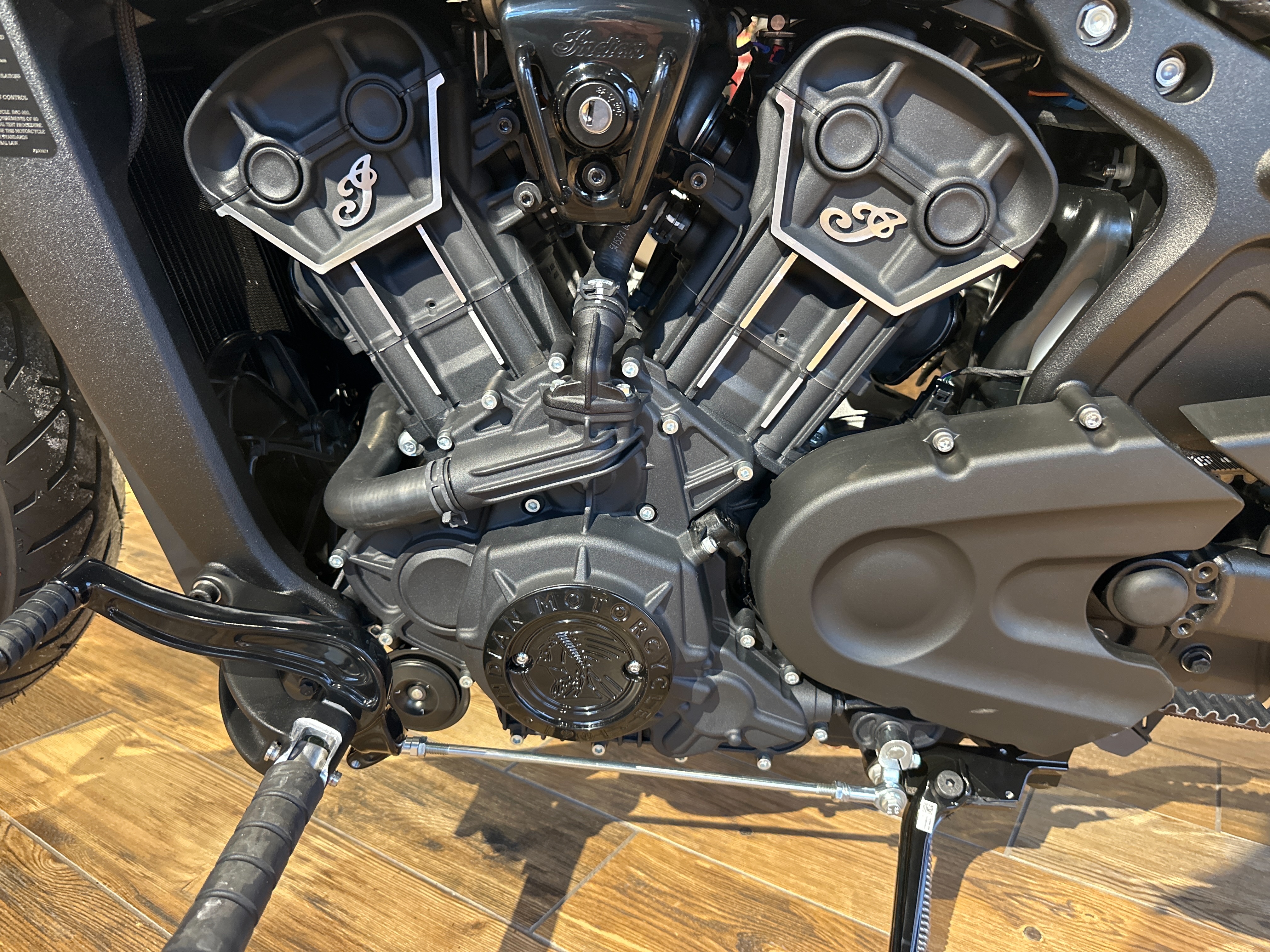 2024 Indian Motorcycle Scout Bobber Sixty Base at Frontline Eurosports