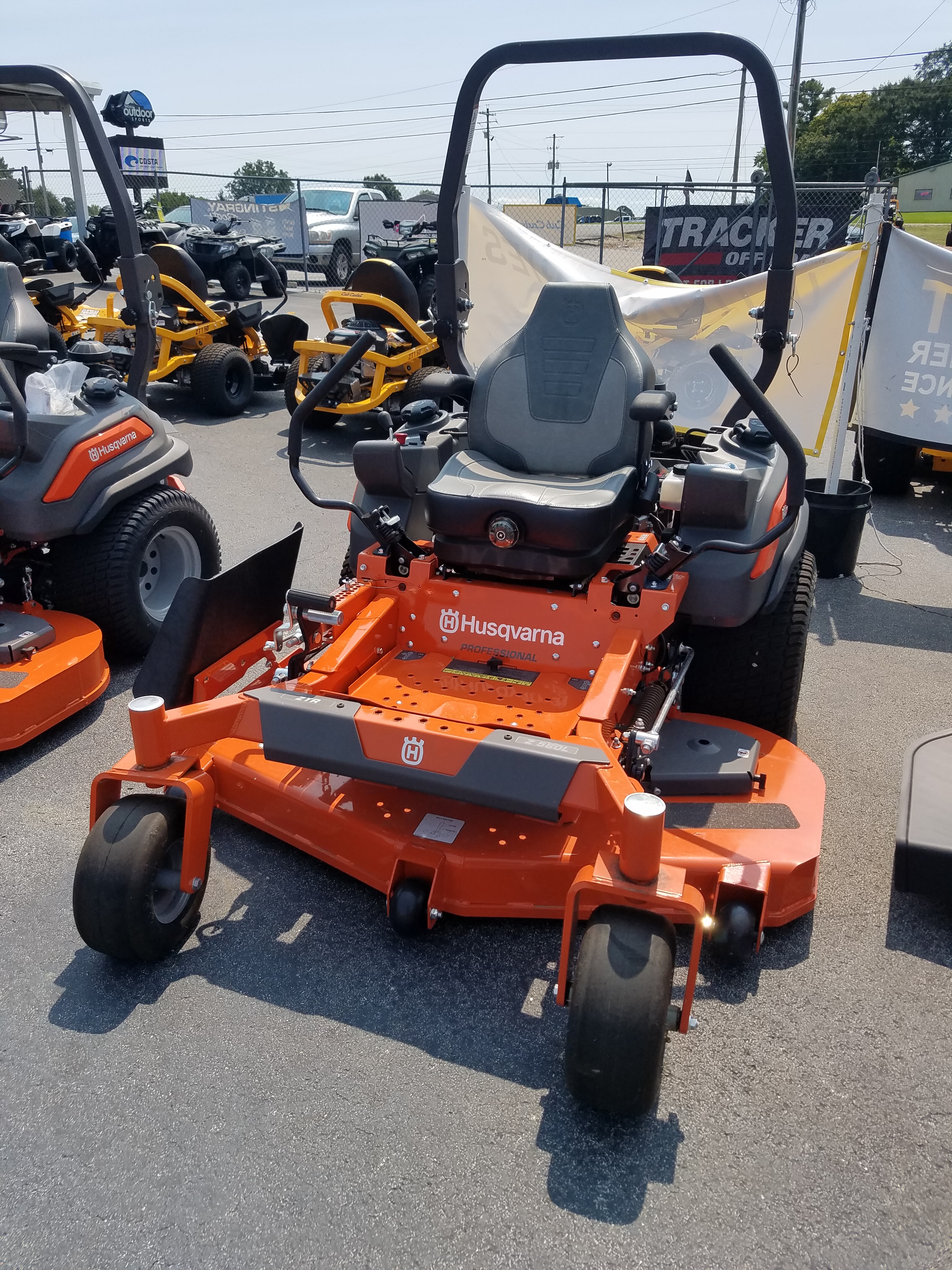 2021 Husqvarna Power Commercial Zero-Turn Mowers Z560L at Shoals Outdoor Sports
