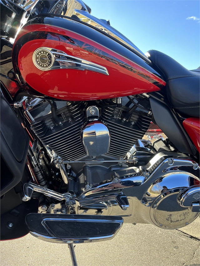 2016 Harley-Davidson Electra Glide CVO Limited at Harley-Davidson of Asheville