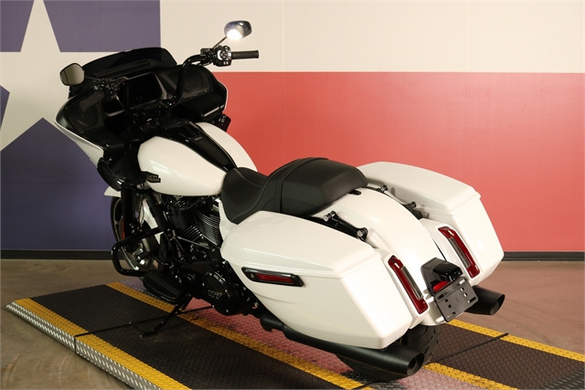 2024 Harley-Davidson Road Glide Base at Texas Harley