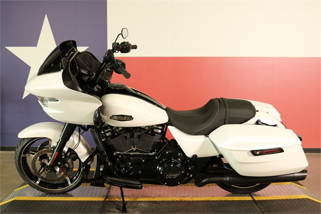 2024 Harley-Davidson Road Glide Base at Texas Harley