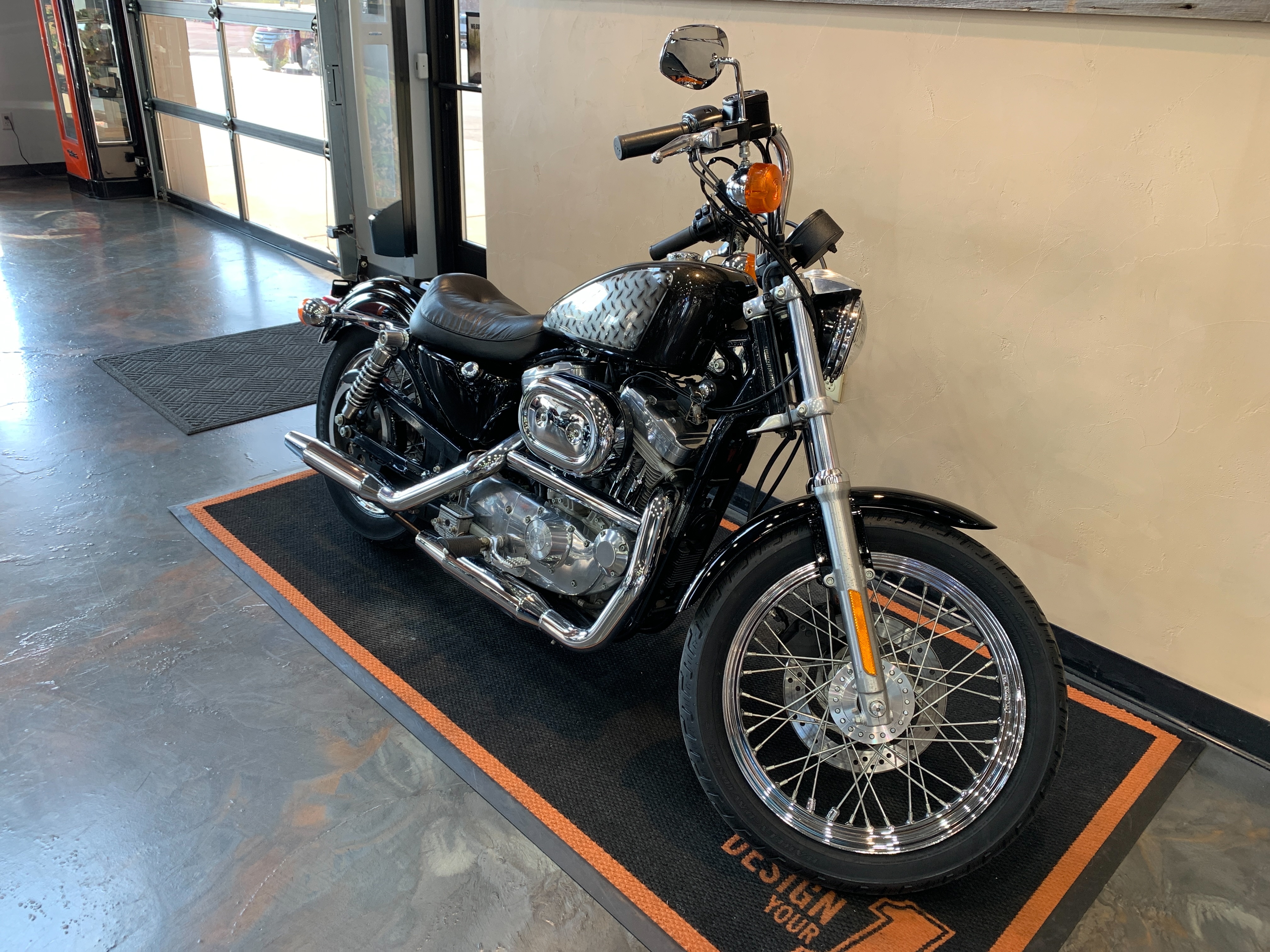 2001 Harley-Davidson XL883HUG at Vandervest Harley-Davidson, Green Bay, WI 54303