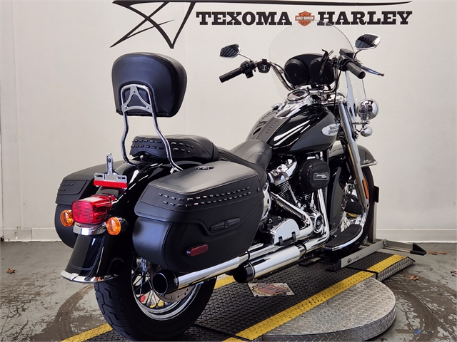 2021 Harley-Davidson Touring FLHC Heritage Classic at Texoma Harley-Davidson