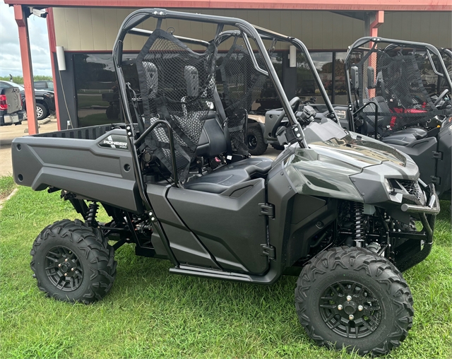 2025 Honda Pioneer 700 Deluxe at Dale's Fun Center, Victoria, TX 77904