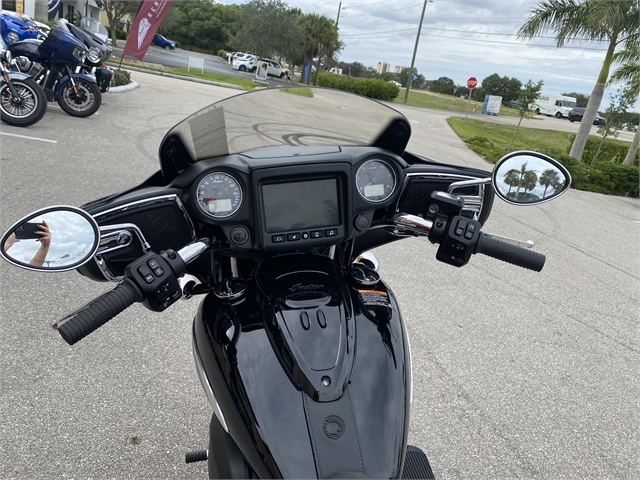 2023 Indian Motorcycle Chieftain Base at Fort Myers