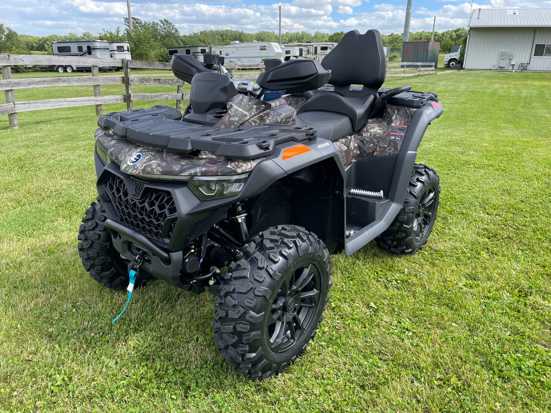 2024 CFMOTO CFORCE 800 Touring at Randy's Cycle