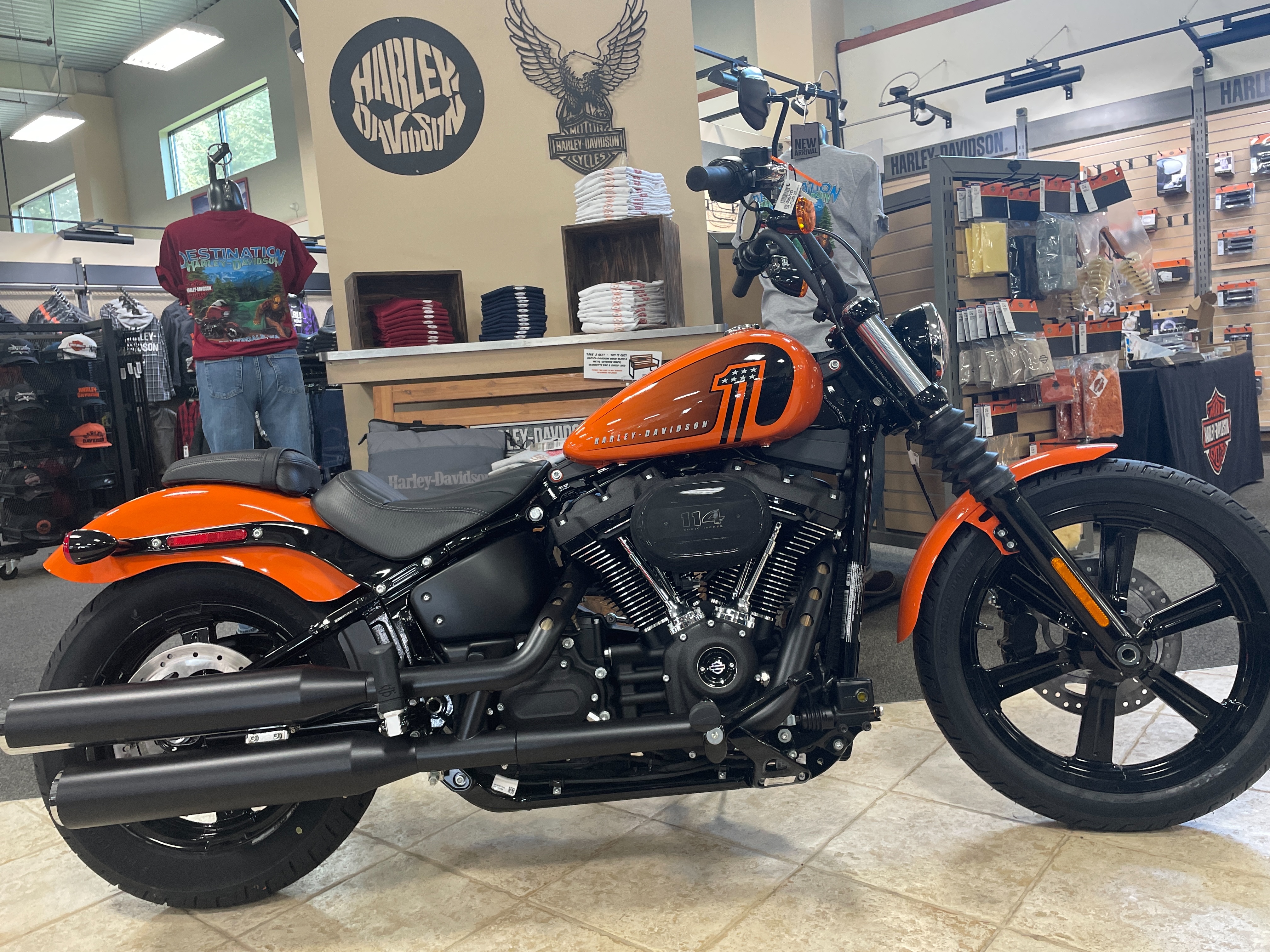 2024 Harley-Davidson Softail Street Bob 114 at Destination Harley-Davidson®, Silverdale, WA 98383