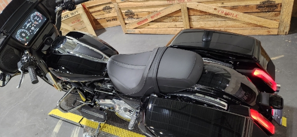 2024 Harley-Davidson Street Glide Base at Lone Wolf Harley-Davidson