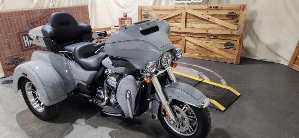 2024 Harley-Davidson Trike Tri Glide Ultra at Lone Wolf Harley-Davidson